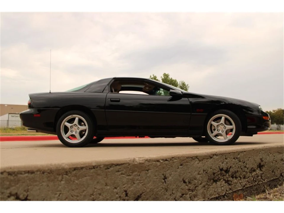 1999 Chevrolet Camaro 4th Gen - Image 19 of 31