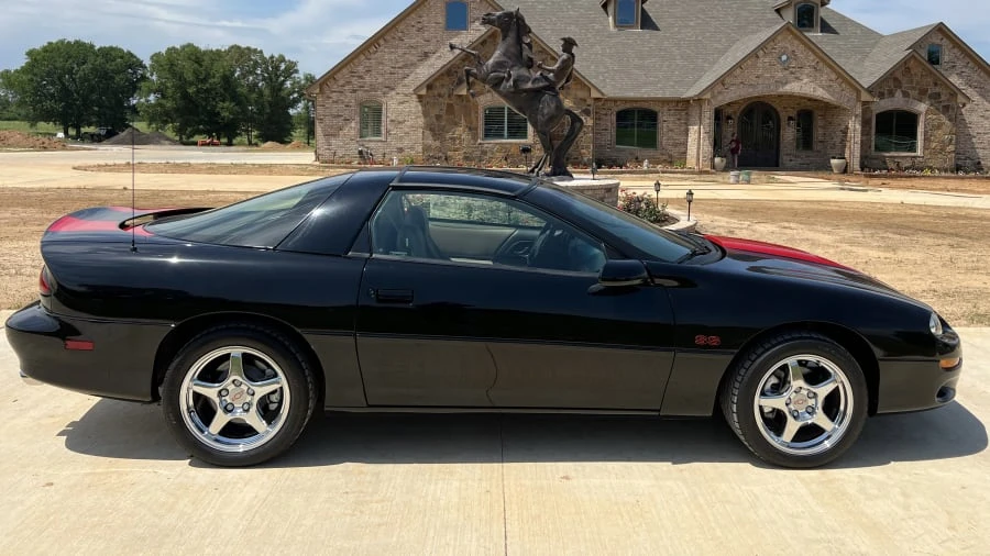 1999 Chevrolet Camaro 4th Gen - Image 2 of 12