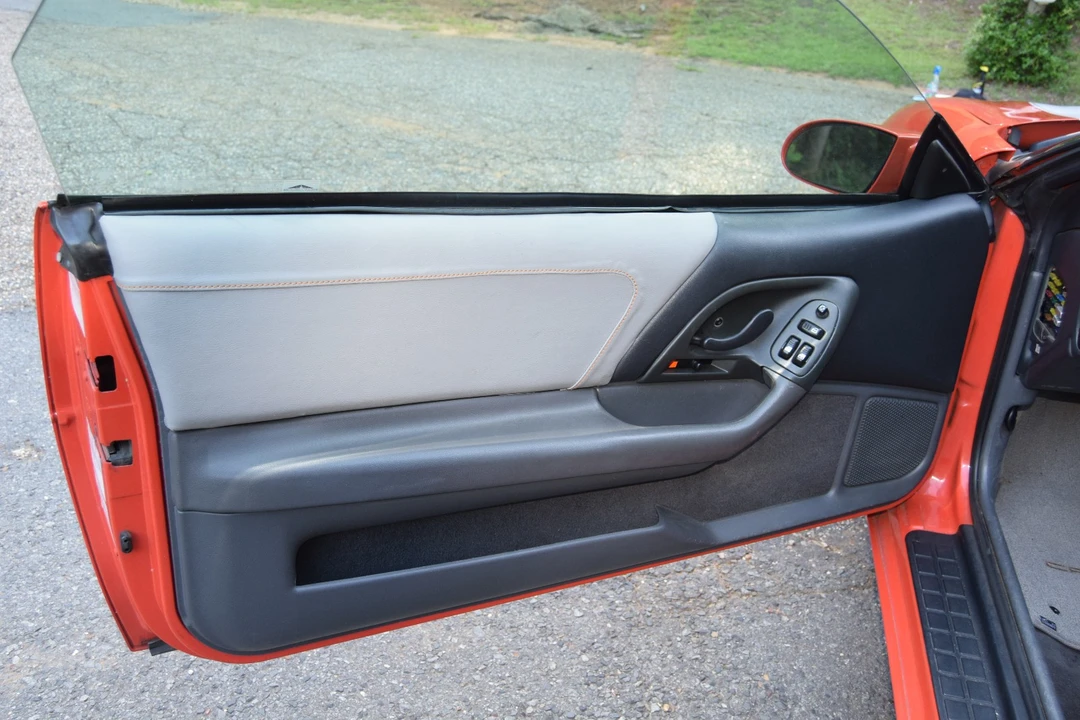 1999 Chevrolet Camaro 4th Gen - Image 11 of 31