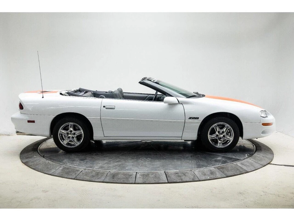 1999 Chevrolet Camaro 4th Gen - Image 9 of 31