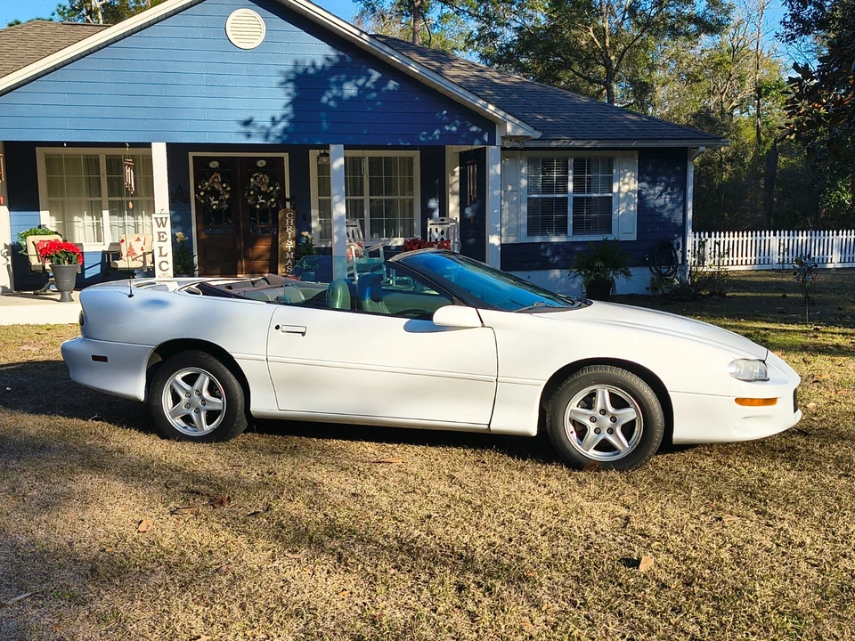 1999 Chevrolet Camaro 4th Gen - Image 7 of 13