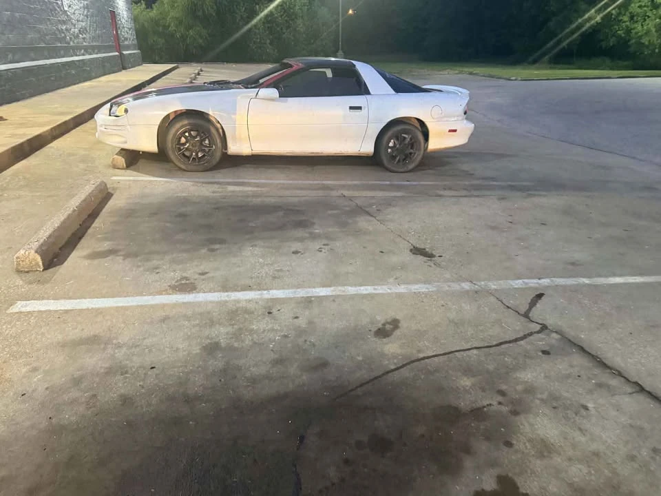 1999 Chevrolet Camaro 4th Gen - Image 10 of 10