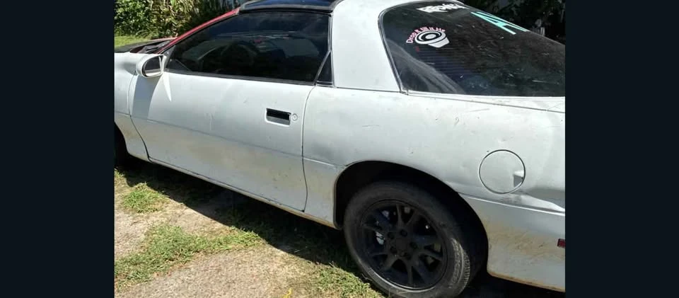 1999 Chevrolet Camaro 4th Gen - Image 2 of 10