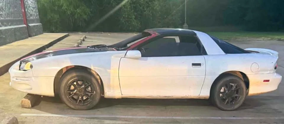 1999 Chevrolet Camaro 4th Gen - Image 9 of 10