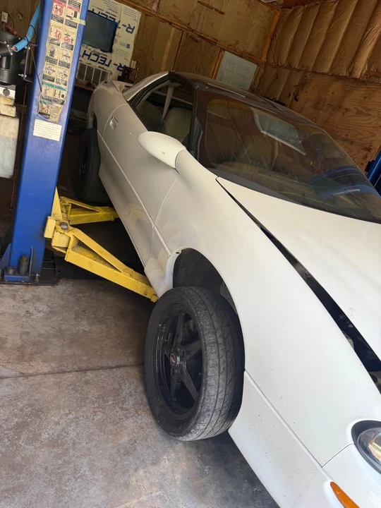 1999 Chevrolet Camaro 4th Gen - Image 2 of 2
