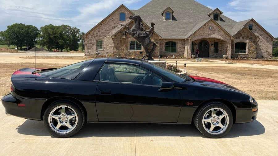1999 Chevrolet Camaro 4th Gen - Image 6 of 13