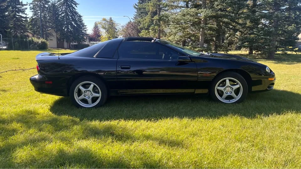 1999 Chevrolet Camaro 4th Gen - Image 6 of 15