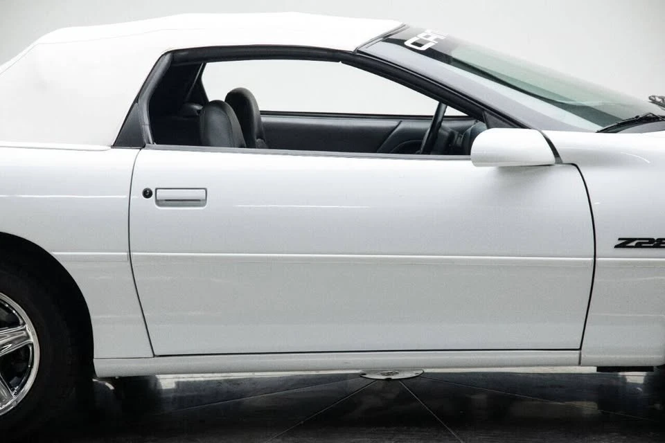 1999 Chevrolet Camaro 4th Gen - Image 13 of 20