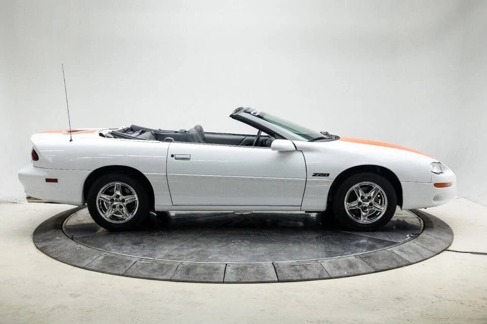 1999 Chevrolet Camaro 4th Gen - Image 10 of 20