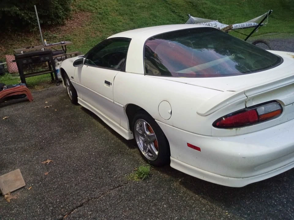 1999 Chevrolet Camaro 4th Gen - Image 2 of 2