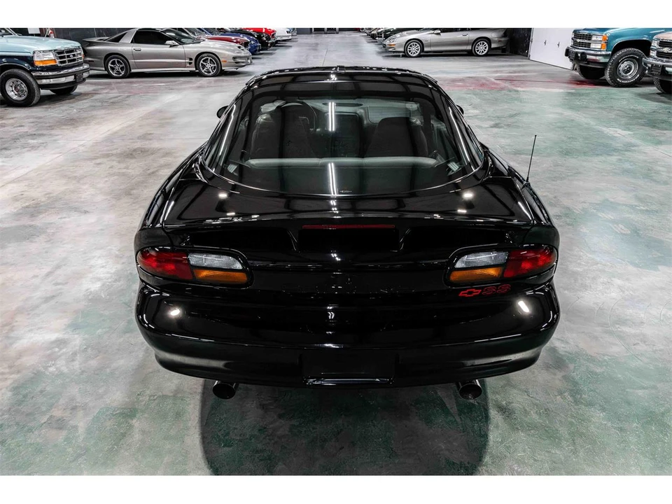 1999 Chevrolet Camaro SS 4th Gen - Image 4 of 24