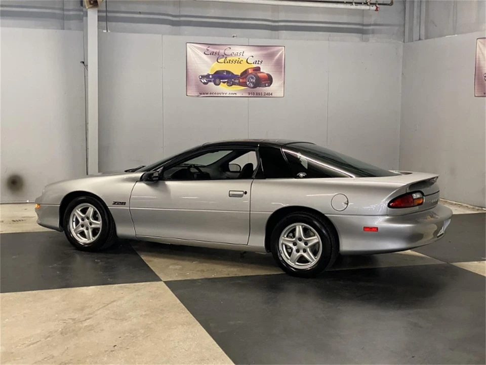 1999 Chevrolet Camaro Z28 4th Gen - Image 4 of 31