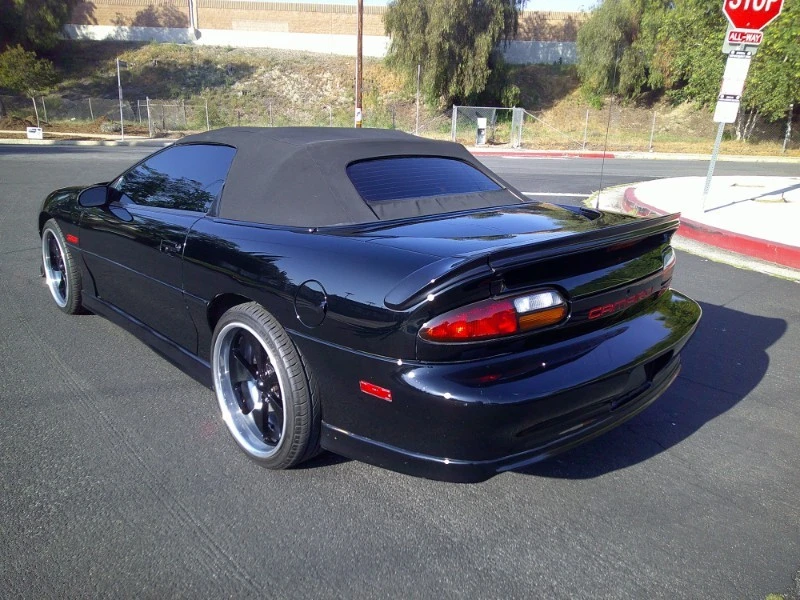 1999 Chevrolet - Image 26 of 31