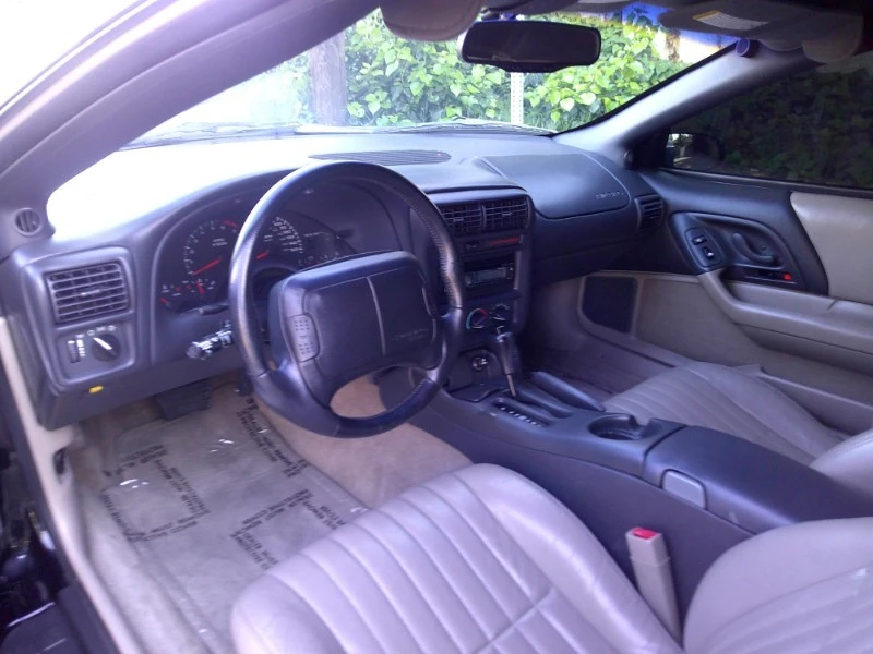 1999 Chevrolet - Image 9 of 31