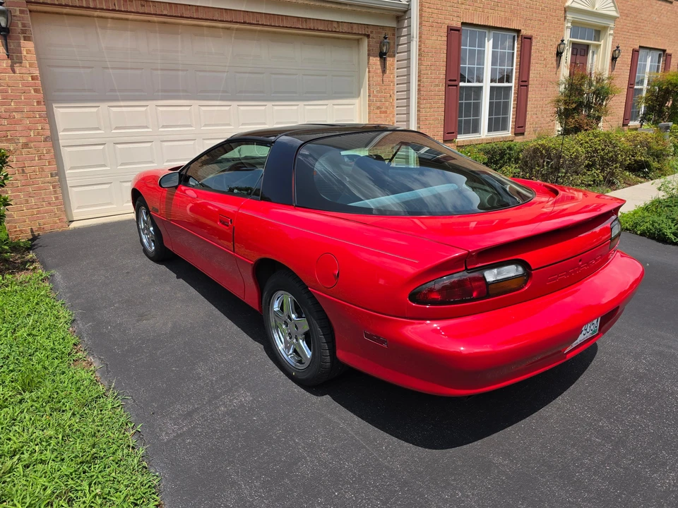 1999 Chevrolet Camaro Z28 4th Gen - Image 8 of 31