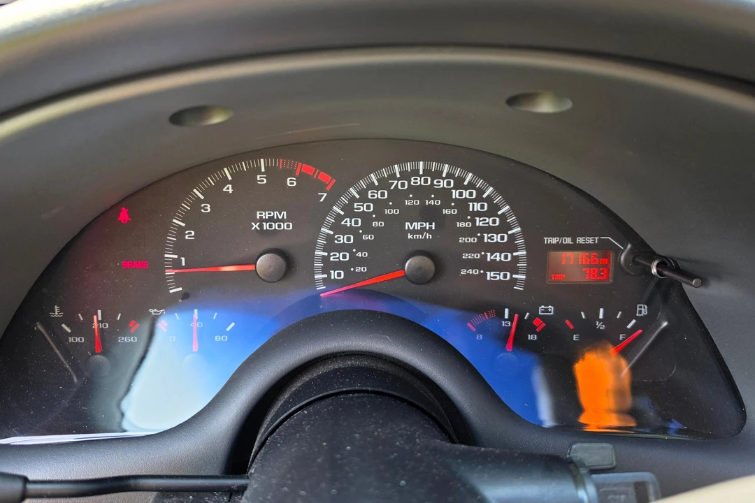 1999 Chevrolet Camaro Z28 4th Gen - Image 26 of 31
