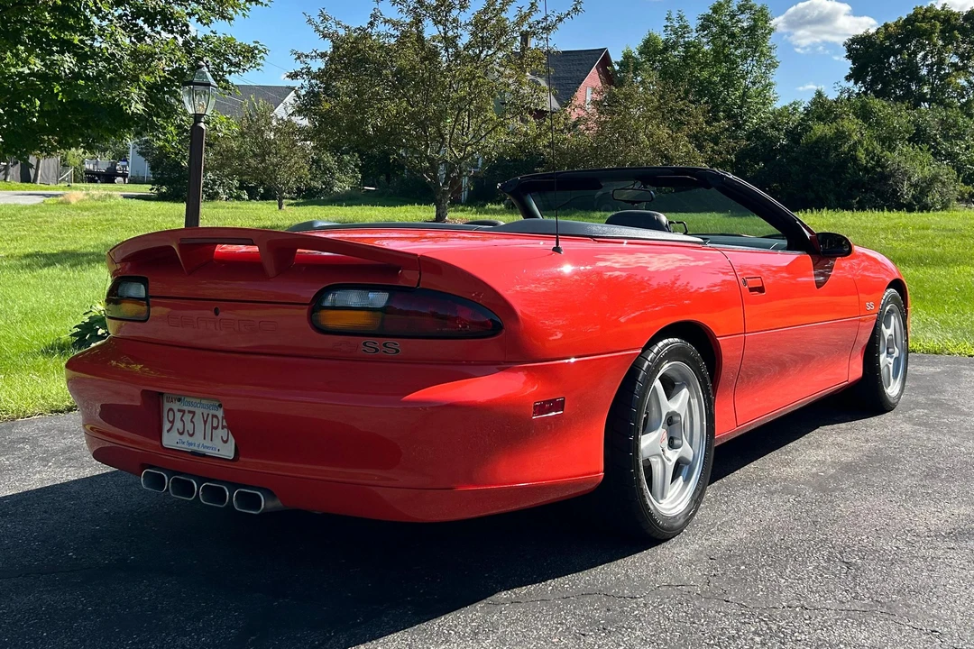 1999 Chevrolet Camaro SS 4th Gen - Image 4 of 31