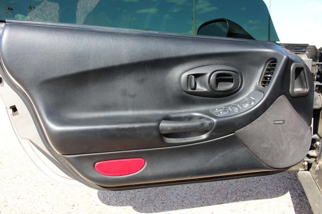 1999 Chevrolet Corvette C5 - Image 22 of 31