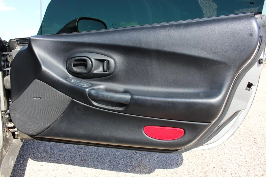 1999 Chevrolet Corvette C5 - Image 23 of 31