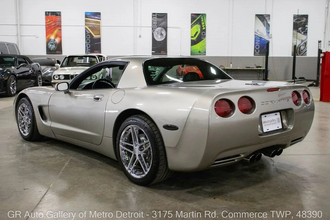 1999 Chevrolet Corvette - Image 3 of 31