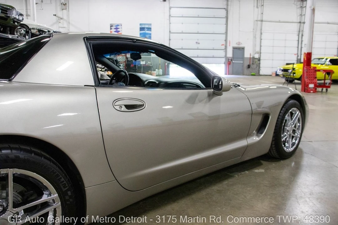 1999 Chevrolet Corvette C5 - Image 23 of 31