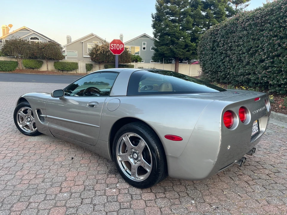 1999 Chevrolet Corvette C5 - Image 2 of 21