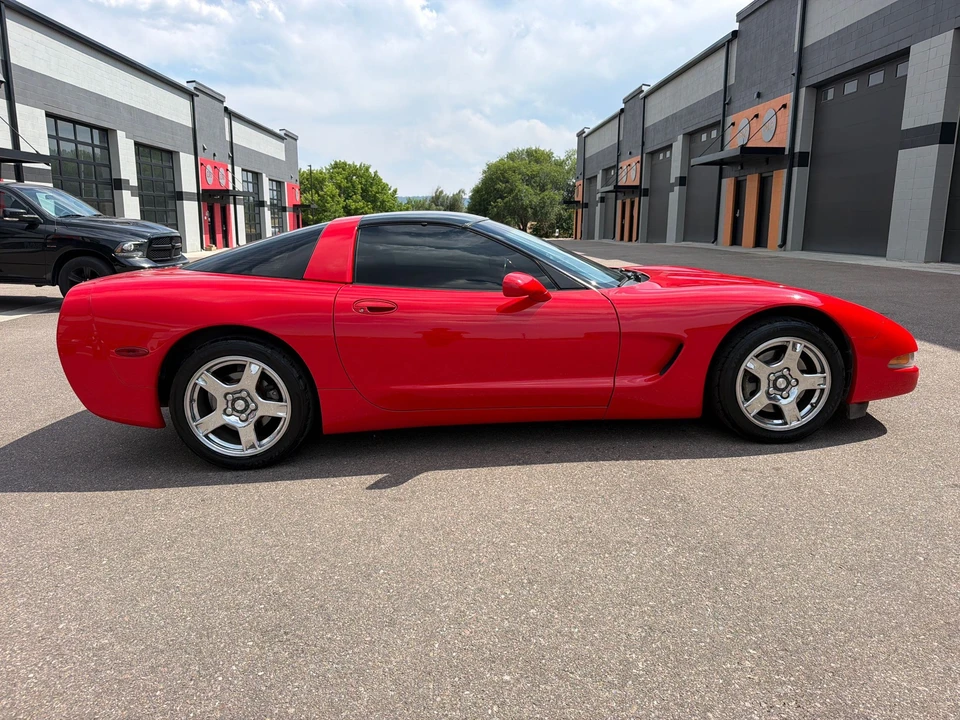 1999 Chevrolet Corvette C5 - Image 11 of 31