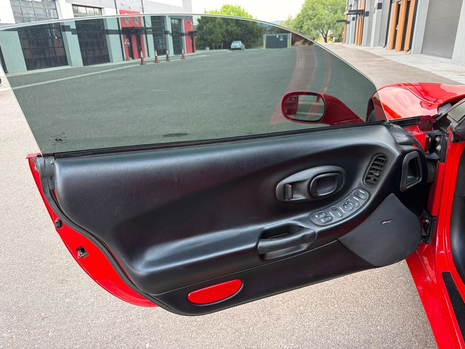1999 Chevrolet Corvette C5 - Image 25 of 31
