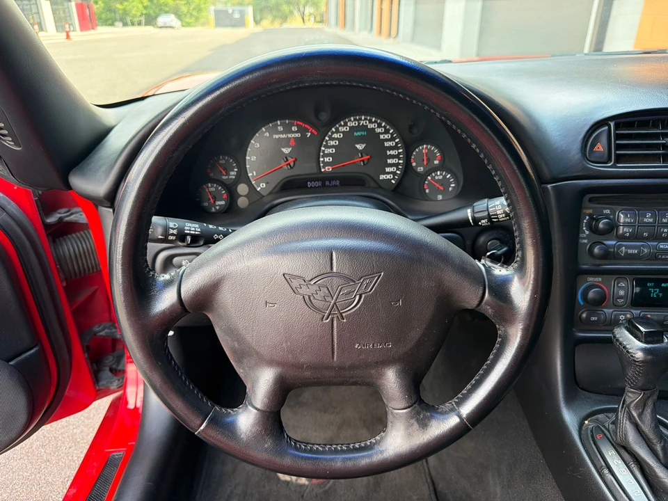 1999 Chevrolet Corvette C5 - Image 28 of 31