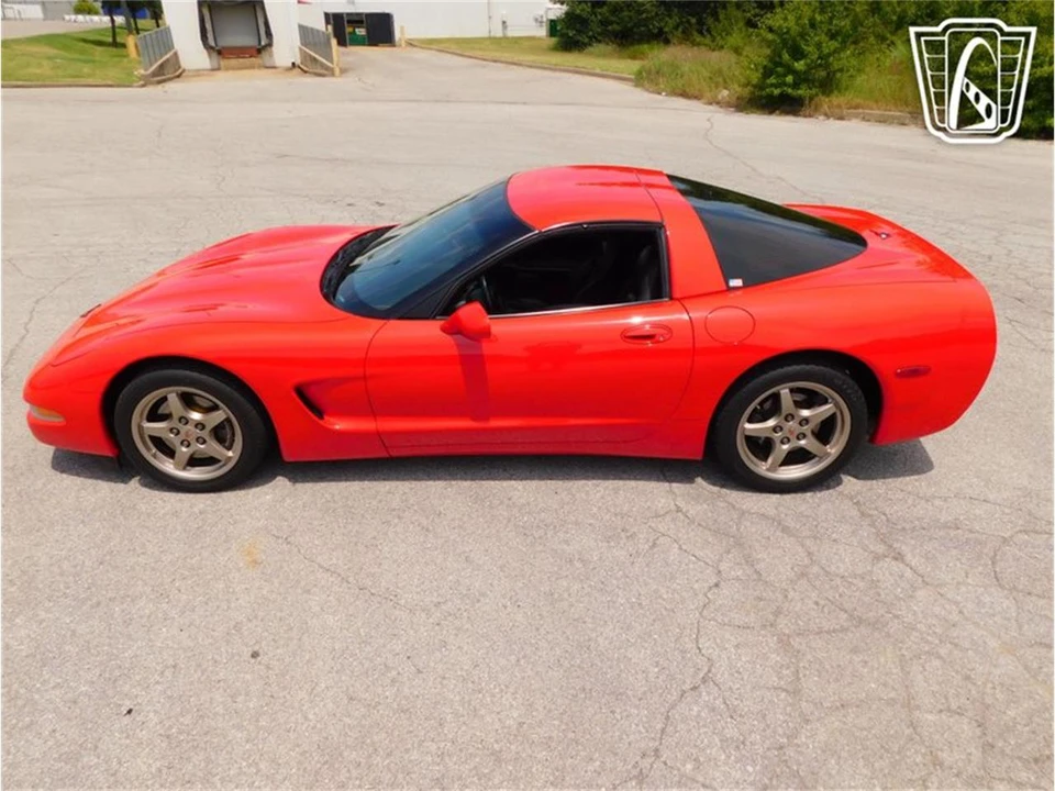 1999 Chevrolet Corvette C5 - Image 11 of 31