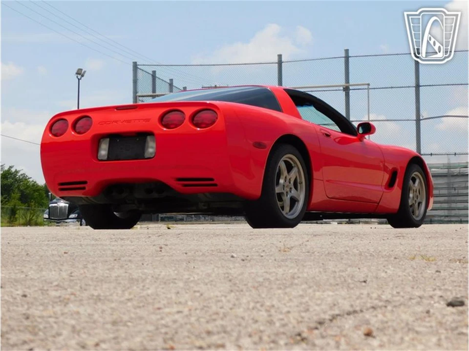 1999 Chevrolet Corvette C5 - Image 25 of 31