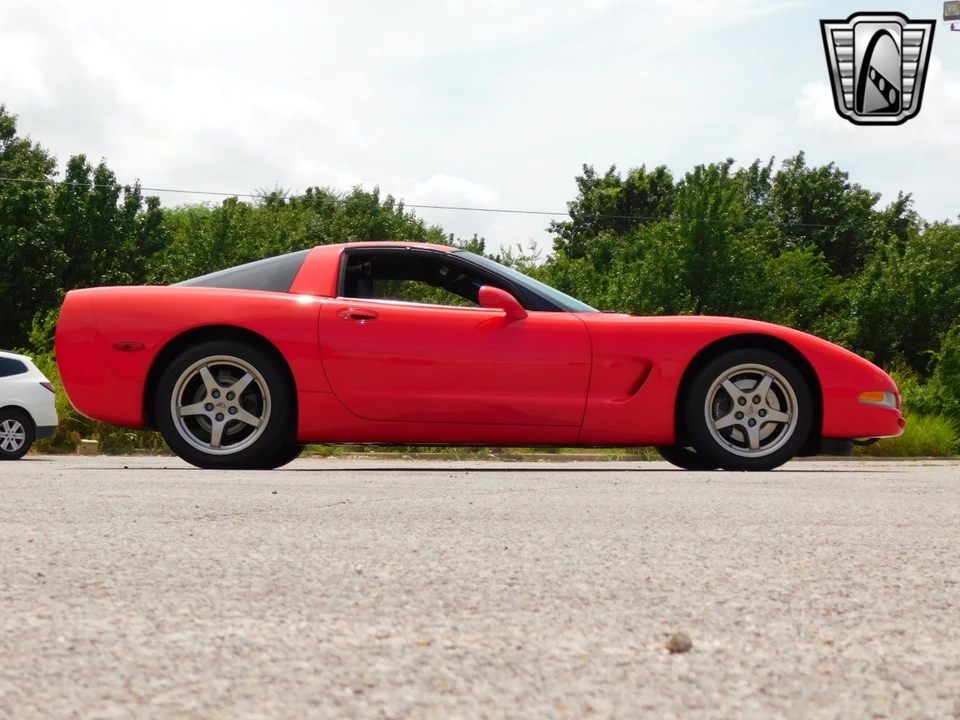 1999 Chevrolet Corvette C5 - Image 8 of 12