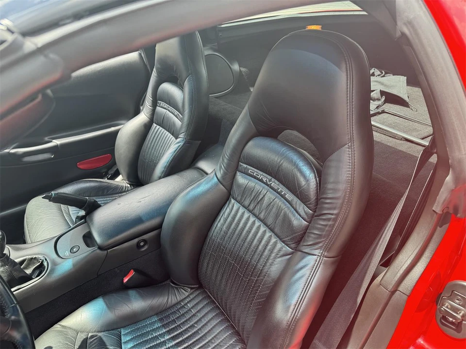 1999 Chevrolet Corvette C5 - Image 17 of 31