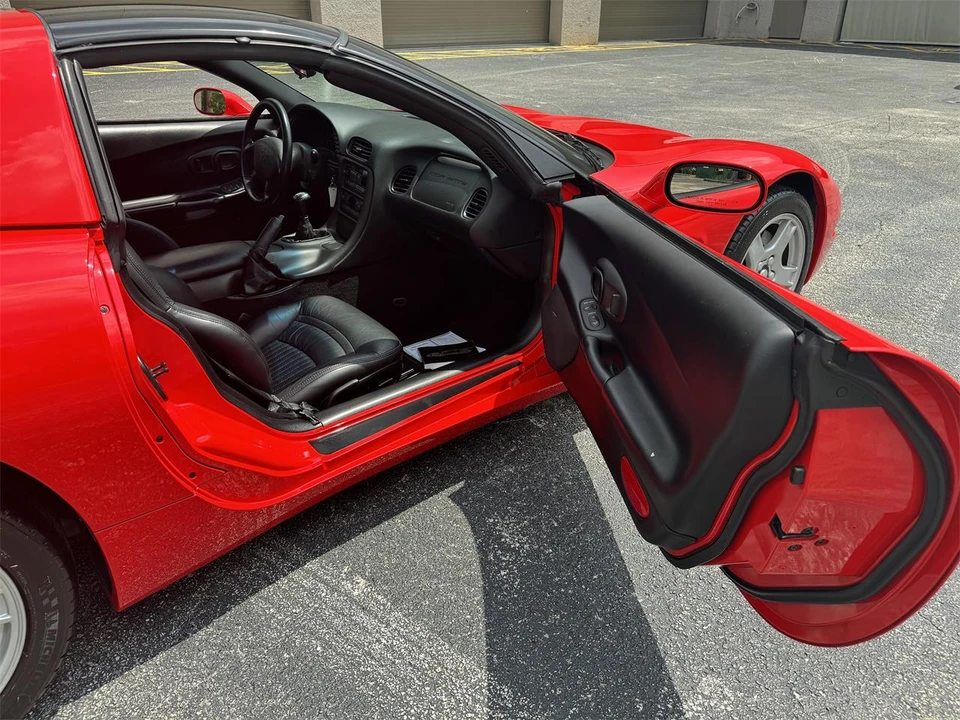 1999 Chevrolet Corvette C5 - Image 19 of 31