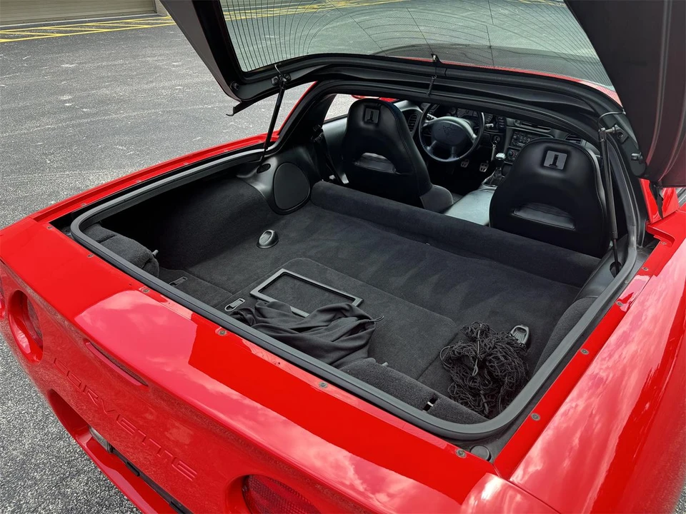 1999 Chevrolet Corvette C5 - Image 24 of 31