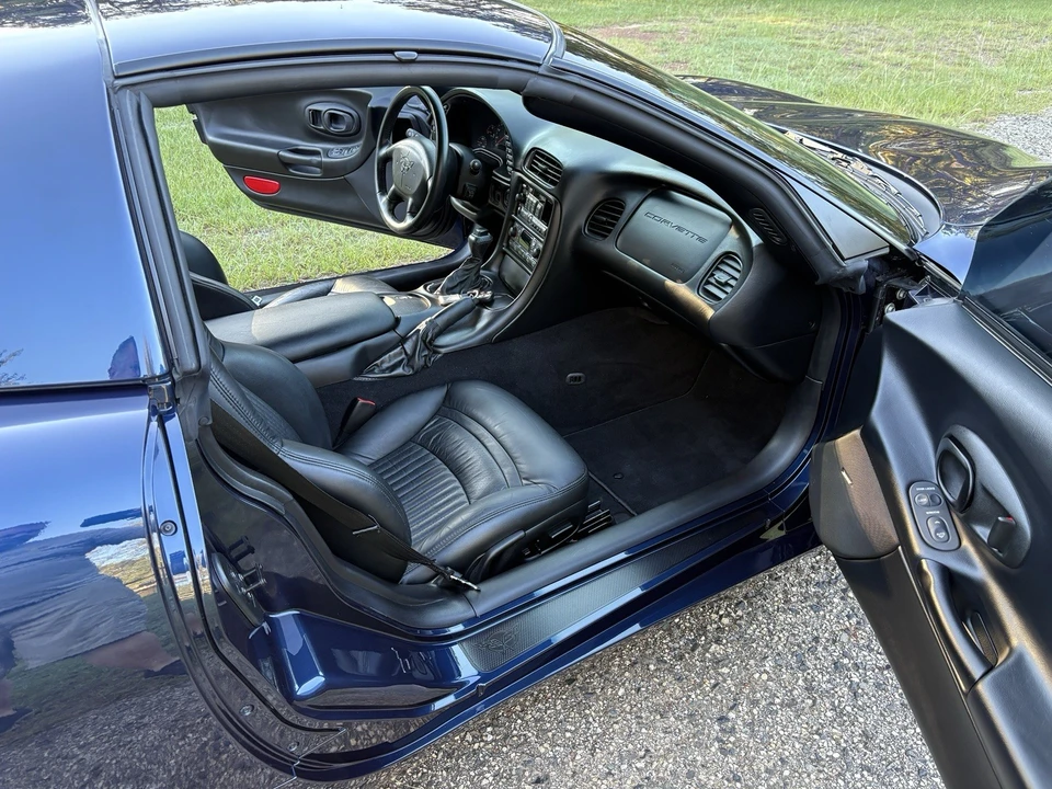 1999 Chevrolet Corvette C5 - Image 10 of 16