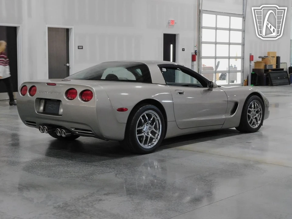 1999 Chevrolet Corvette C5 - Image 5 of 12