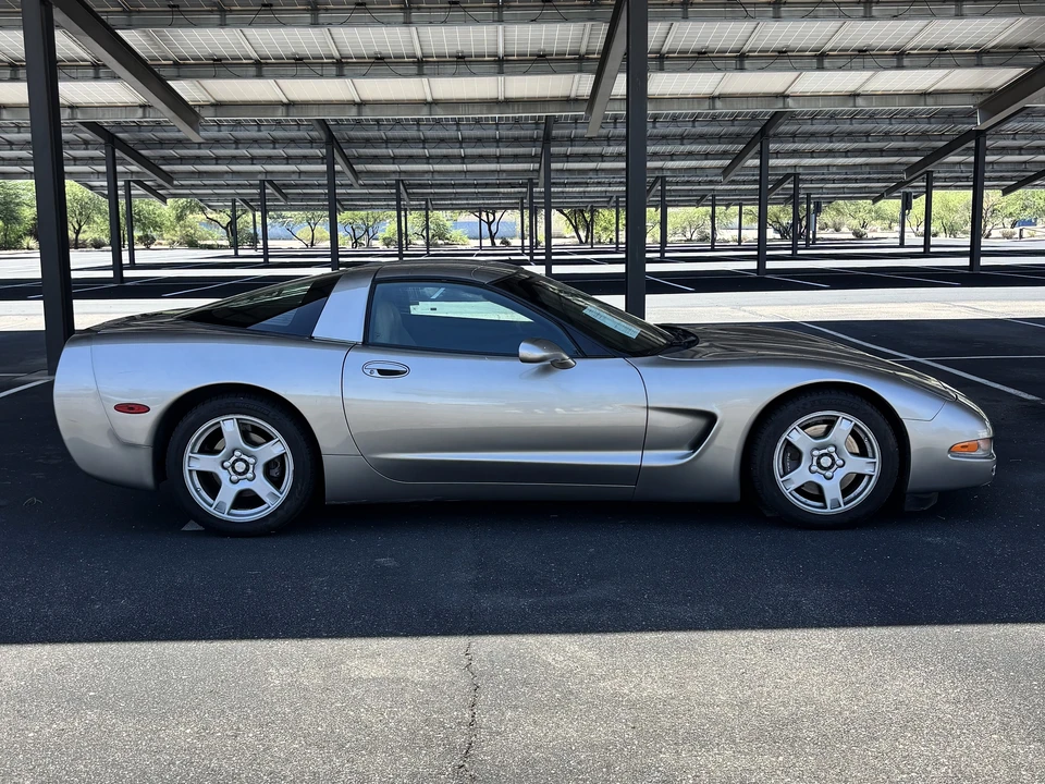 1999 Chevrolet Corvette C5 - Image 9 of 16