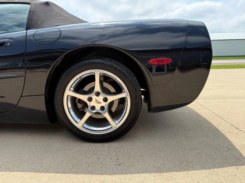 1999 Chevrolet Corvette C5 - Image 23 of 31