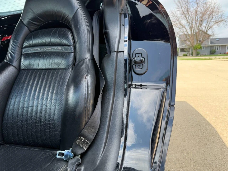 1999 Chevrolet Corvette C5 - Image 30 of 31