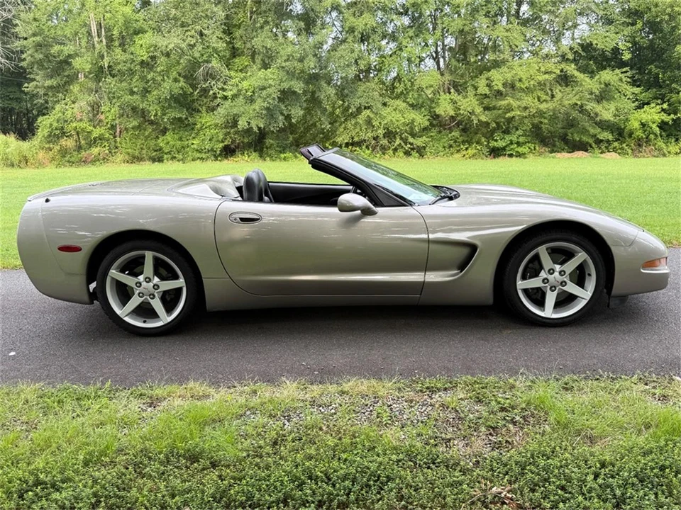 1999 Chevrolet Corvette C5 - Image 30 of 31