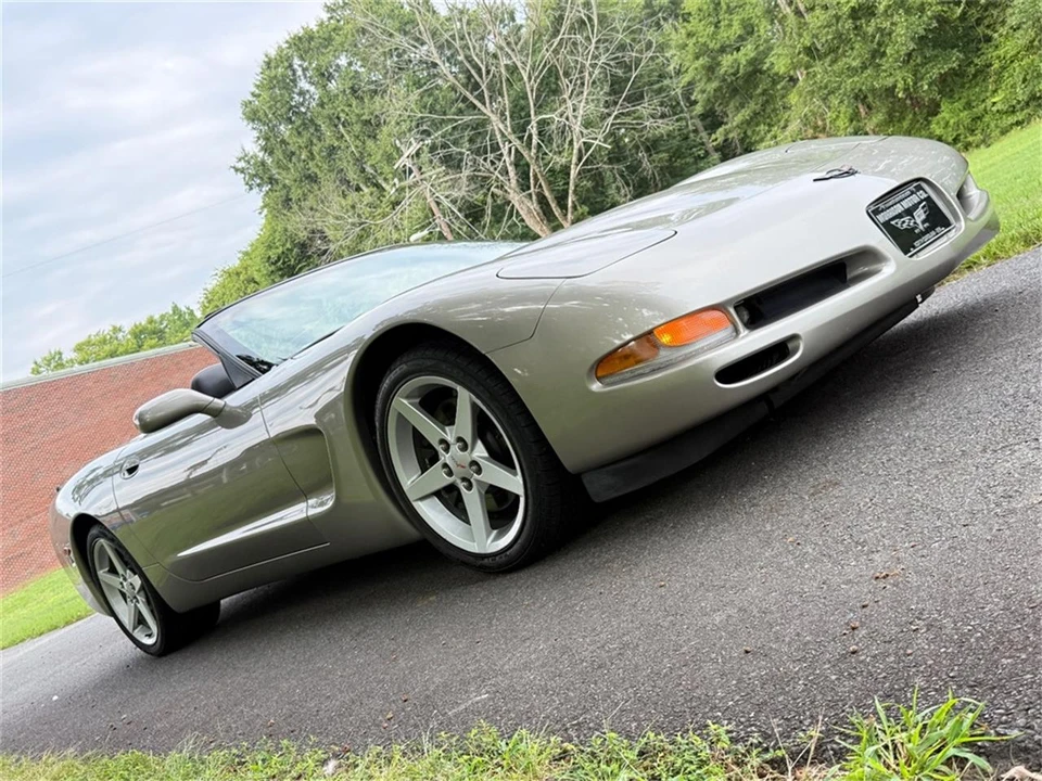 1999 Chevrolet Corvette C5 - Image 24 of 31