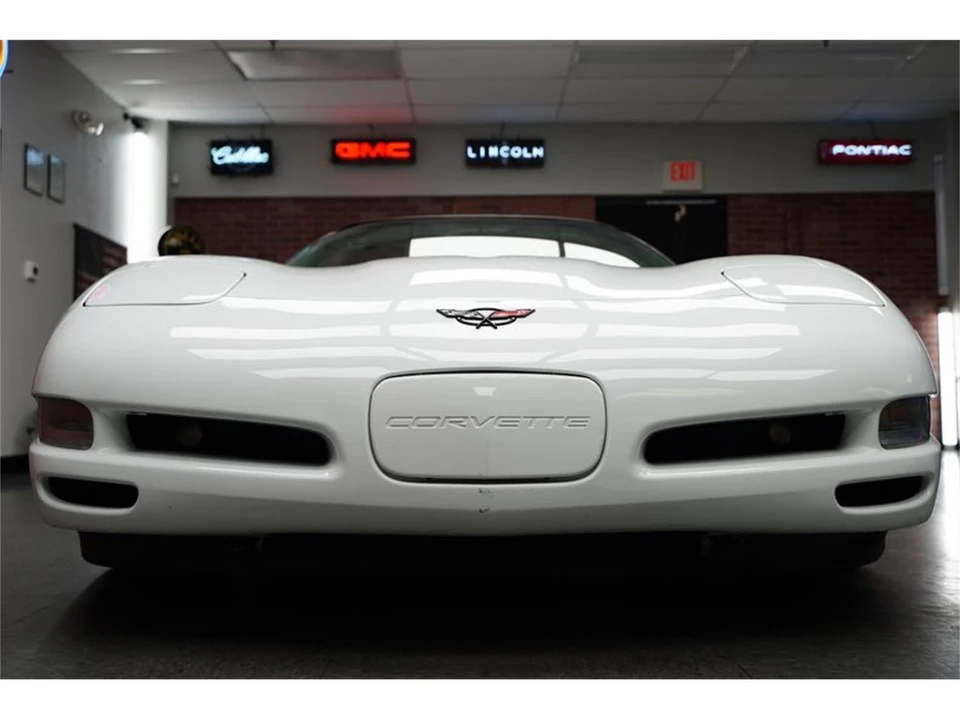 1999 Chevrolet Corvette C5 - Image 15 of 31