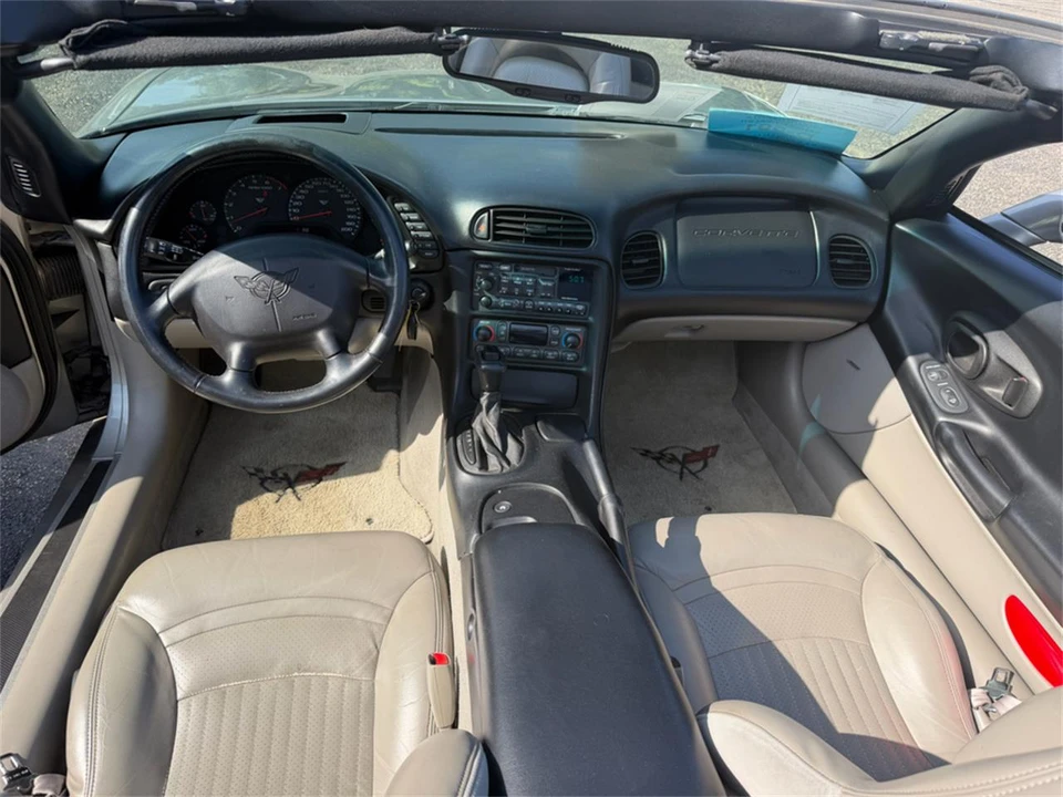 1999 Chevrolet Corvette C5 - Image 11 of 31