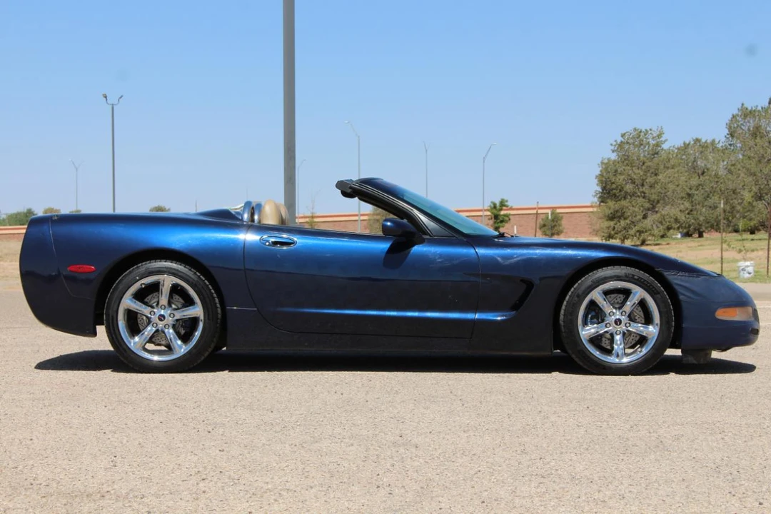 1999 Chevrolet Corvette C5 - Image 4 of 31