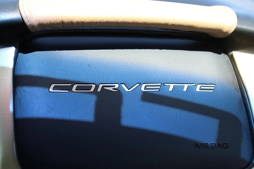 1999 Chevrolet Corvette C5 - Image 17 of 31