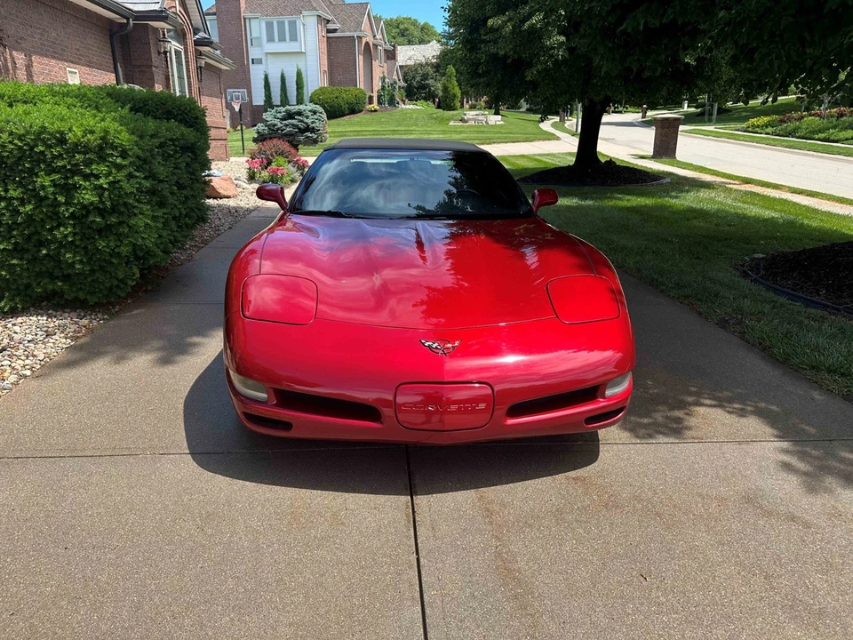 1999 Chevrolet Corvette C5 - Image 2 of 9