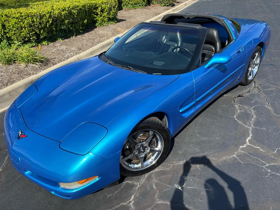 1999 Chevrolet Corvette C5 - Image 2 of 31