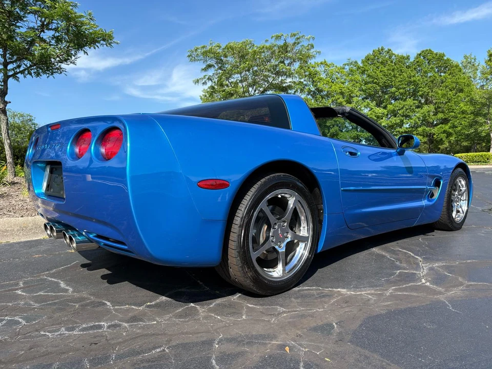 1999 Chevrolet Corvette C5 - Image 16 of 31
