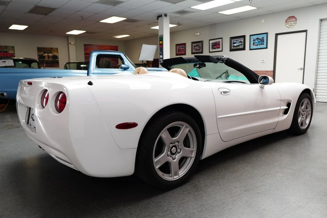 1999 Chevrolet Corvette C5 - Image 12 of 12